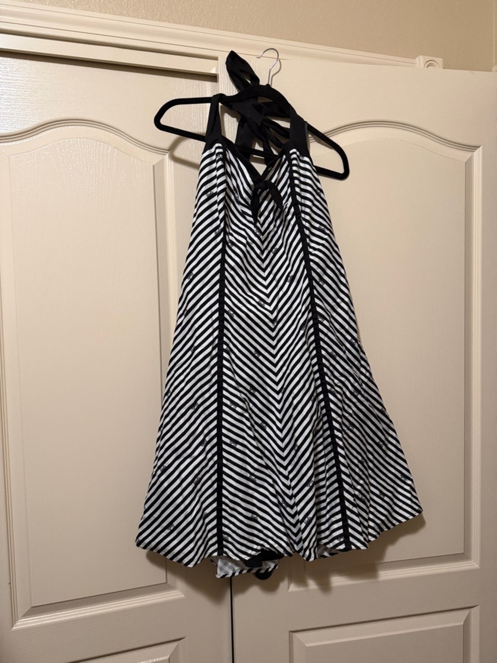 Torrid Barbie Black & White Chevron Halter Women’s Dress
